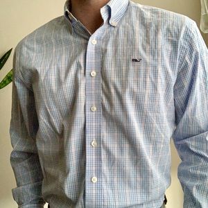 Vineyard Vines®️ ‘Whale Shirt’ Size Medium
